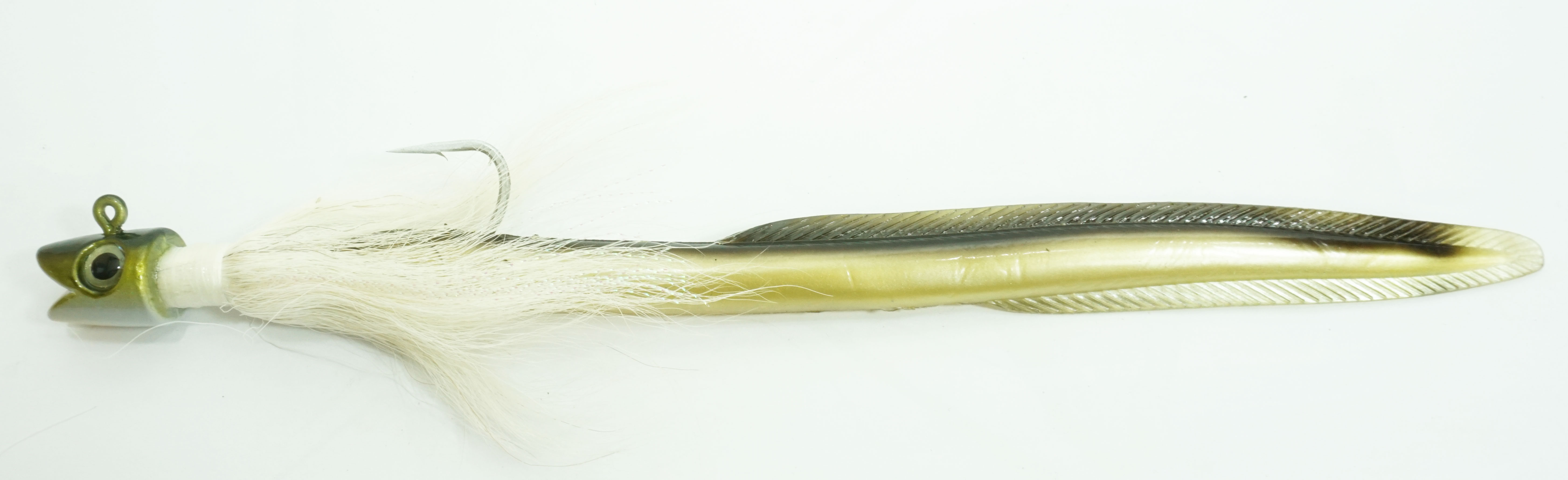 Smiley Buck Tail 5 Inch 3 Oz Green And White - Click Image to Close