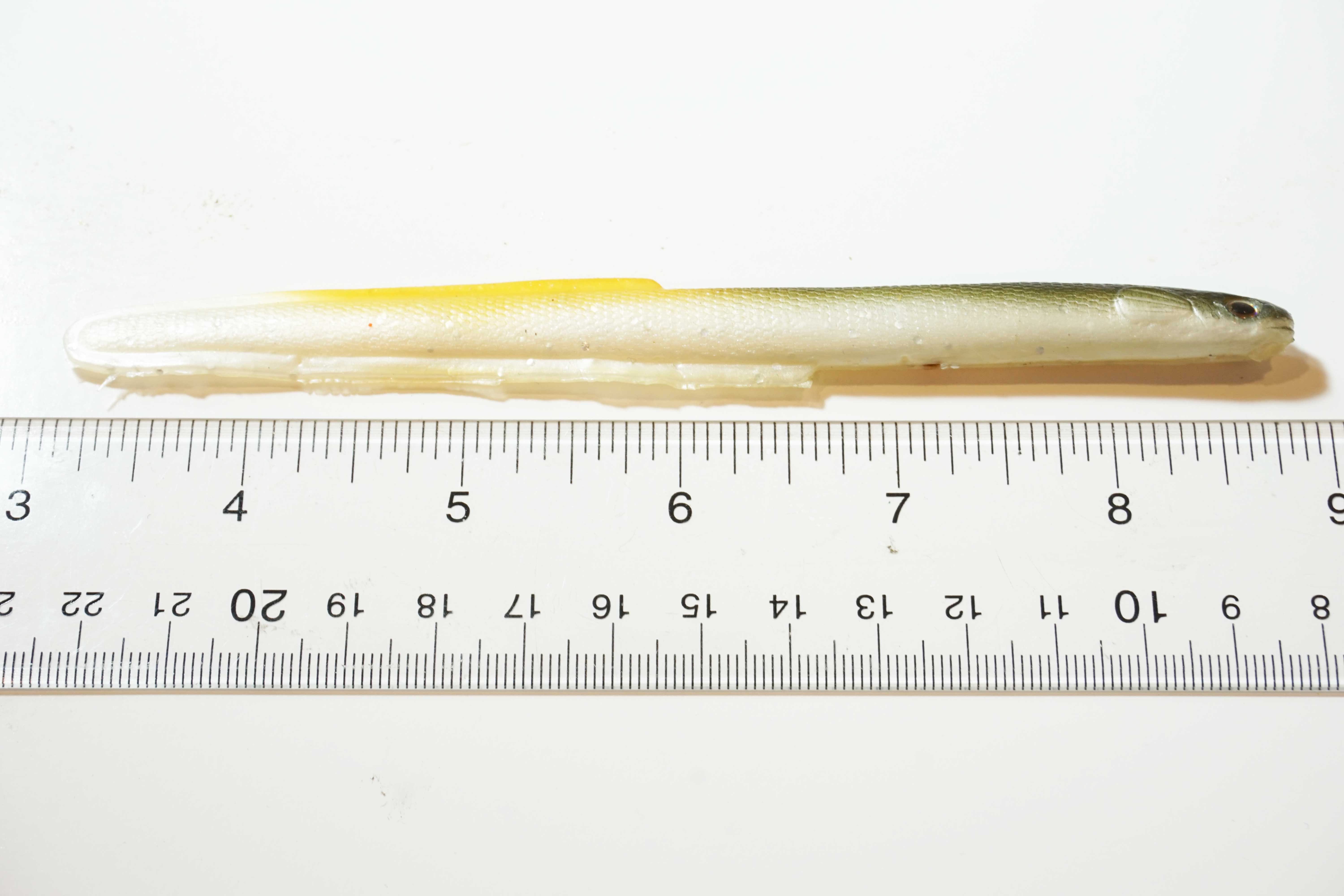 Soft Plastic Eel Black/Yellow/Pearl 5.5" - Click Image to Close