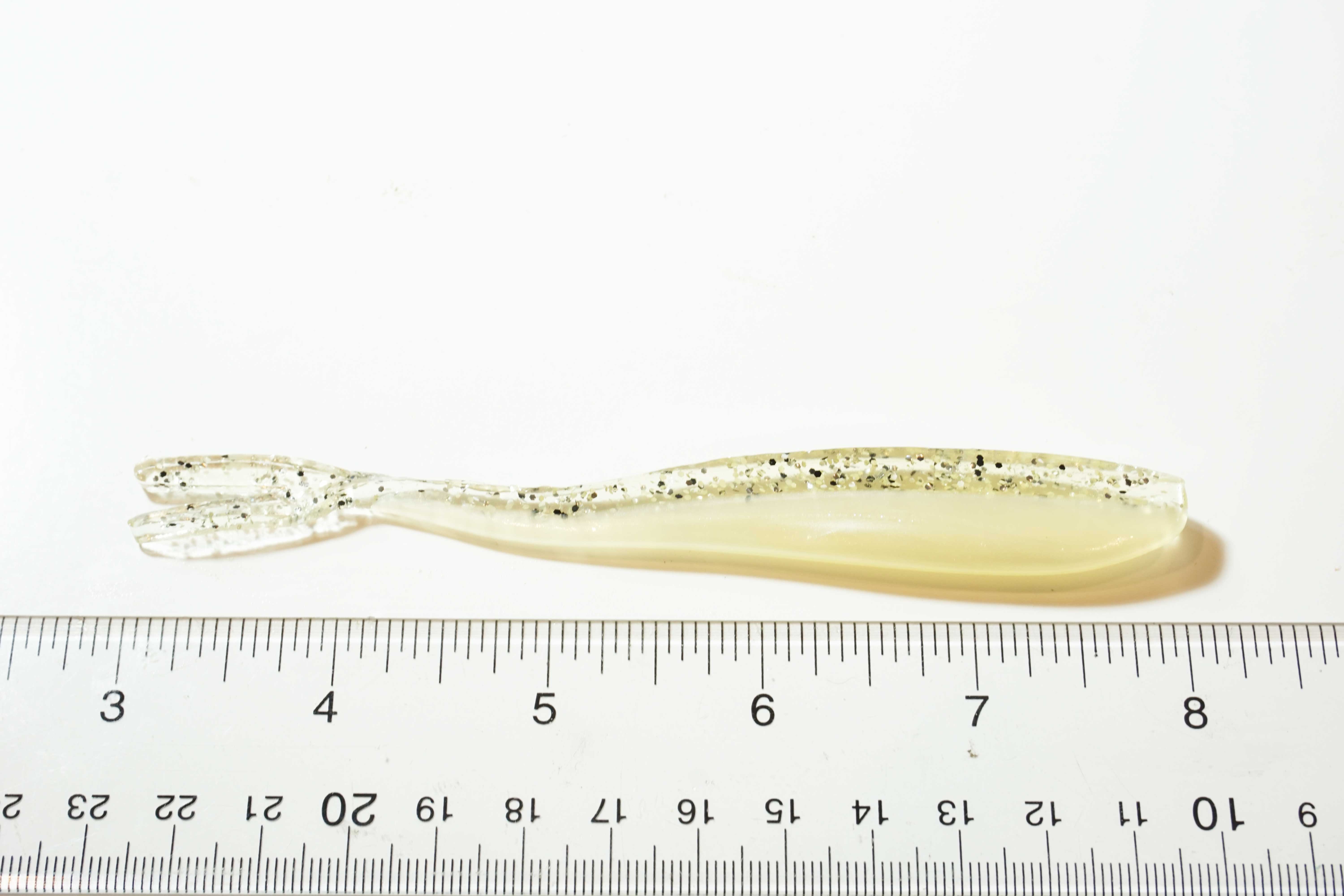 Soft Plastic Split Tail Jerk Bait 5" Salt/Pepper Gltr and Pearl - Click Image to Close